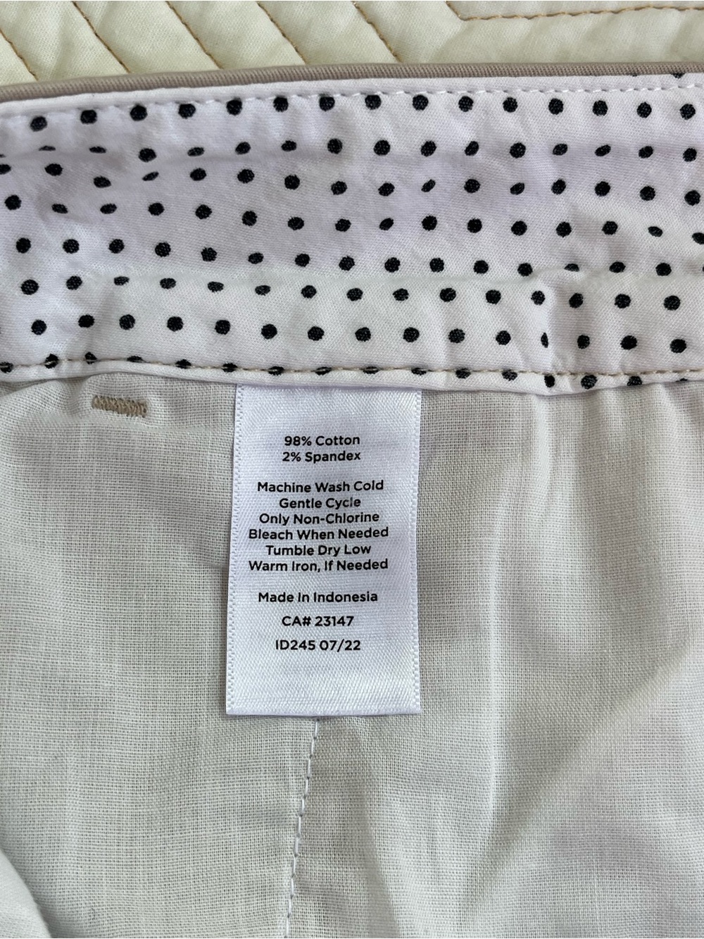 Talbots Light Beige 13" Perfect Shorts - Picture 9 of 9